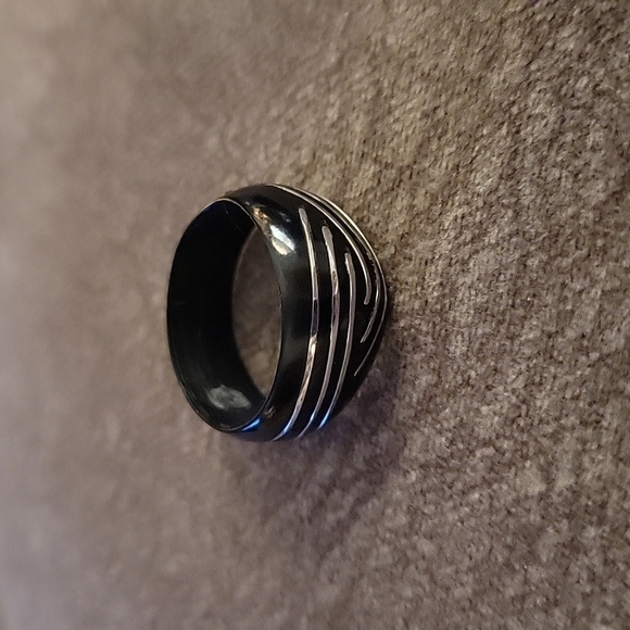 3/$30 Black Silver Dome Metal Ring - Picture 3 of 6